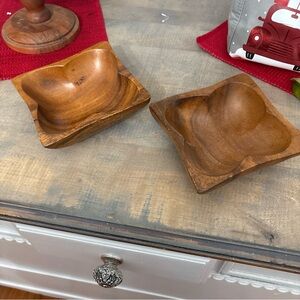 Monkey Pod Scallop Bowls Nut Dishes 2 Vintage Boho MCM Wood clover shape